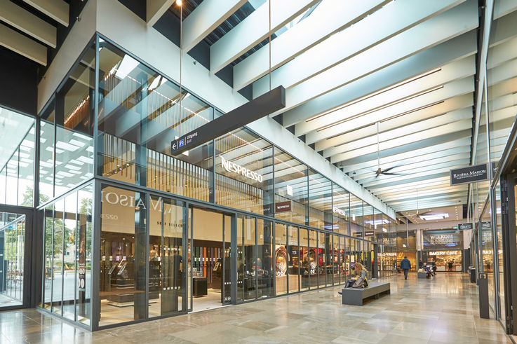 Automatic sliding door drive Slimdrive SL-NT, Gelderlandplein
